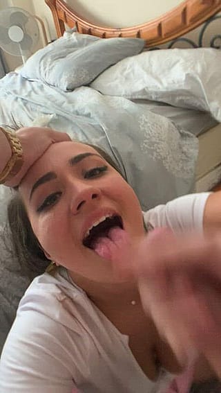 brunette loves lots of cum on her face'