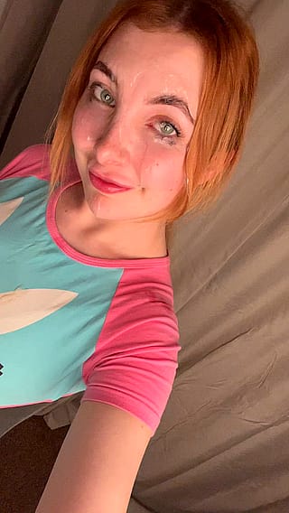 Pretty in pink, prettiest in cum!'