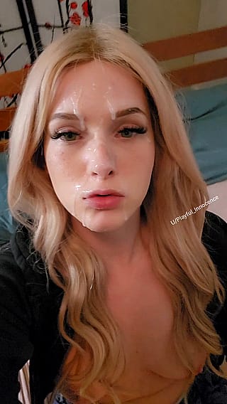 Time to chill with cum on my face'